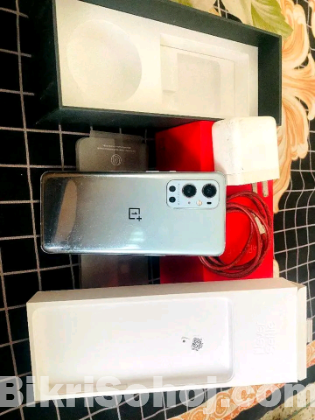 One Plus 9 Pro